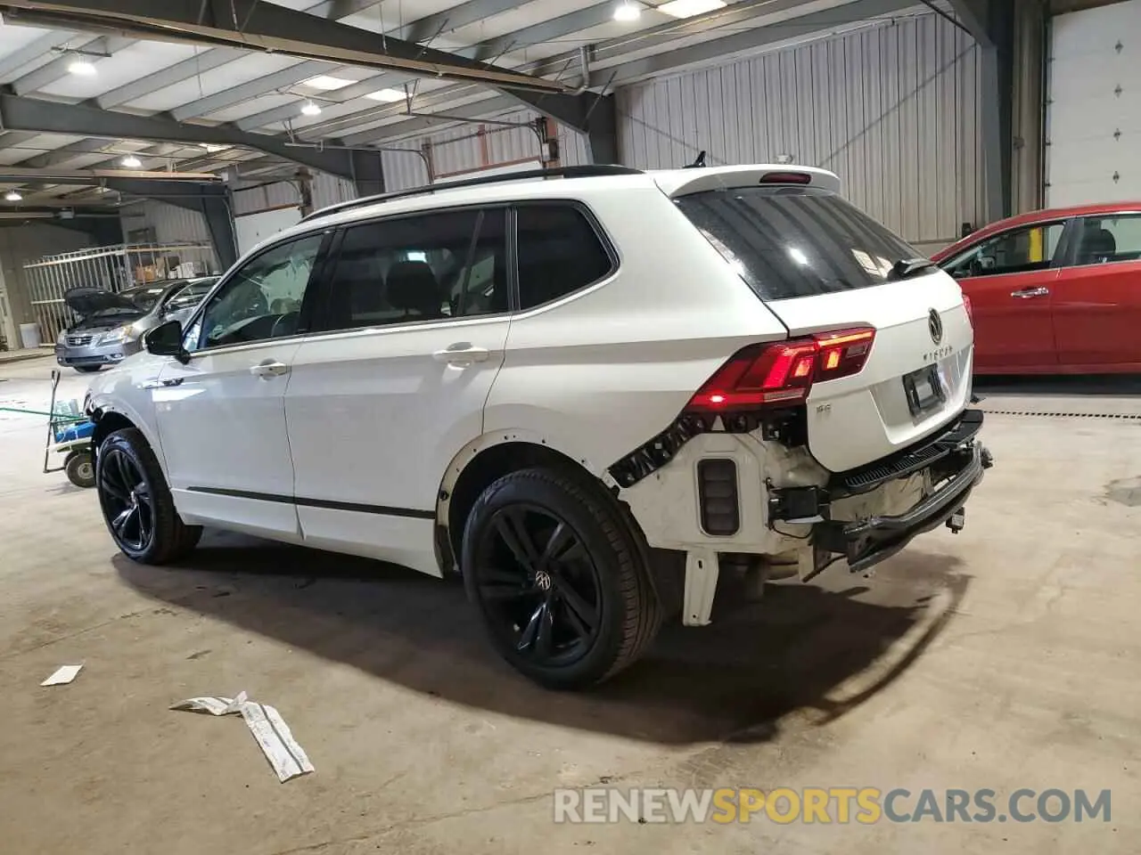 2 Photograph of a damaged car 3VV8B7AX5RM090744 VOLKSWAGEN TIGUAN 2024
