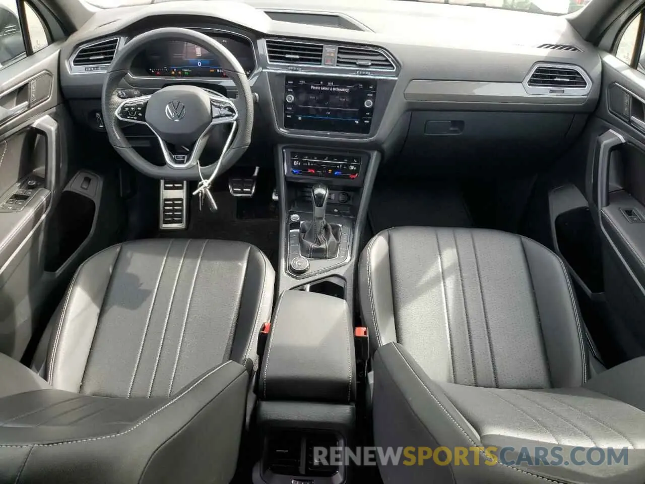 8 Photograph of a damaged car 3VV8B7AX5RM115187 VOLKSWAGEN TIGUAN 2024