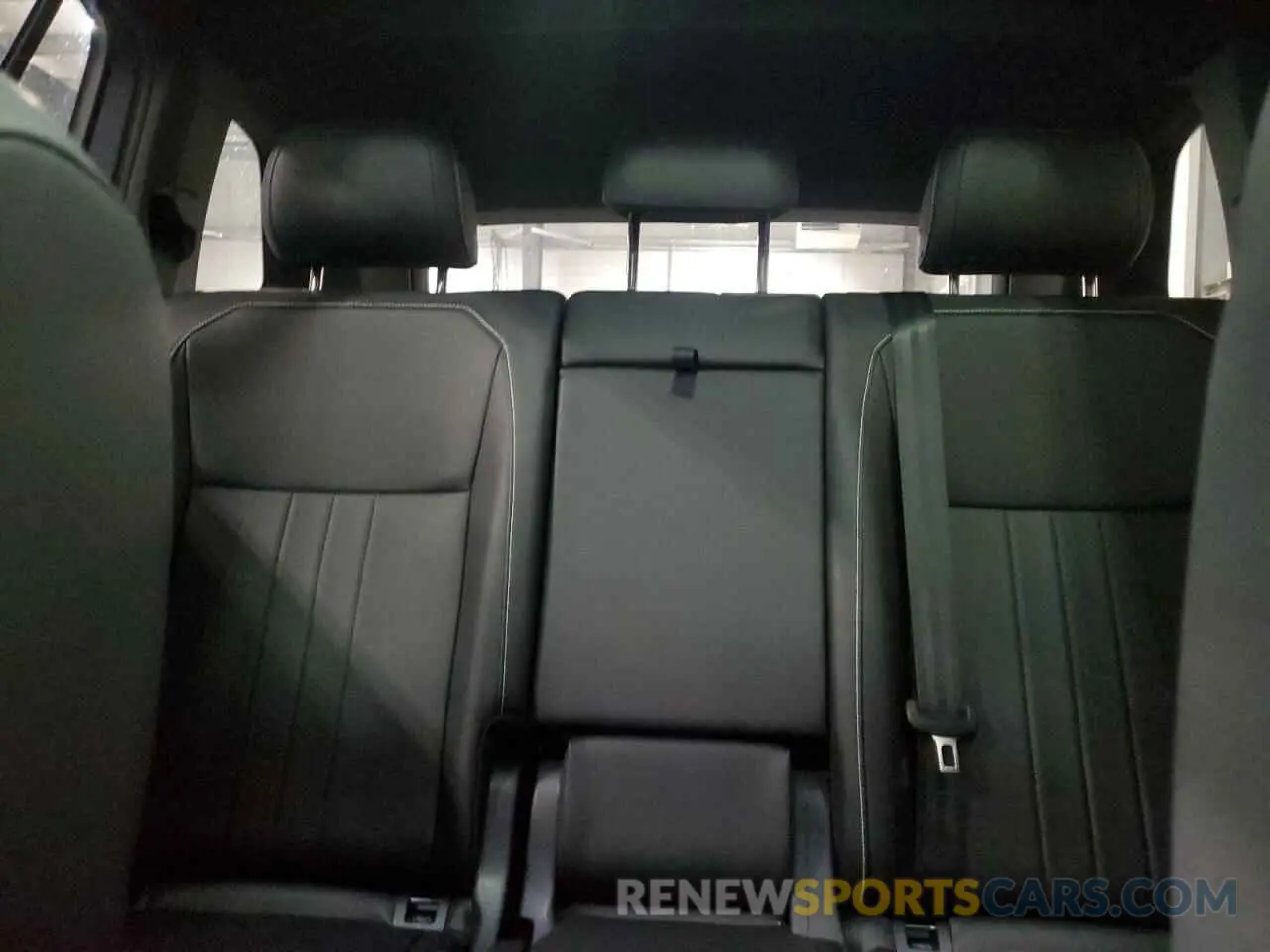 10 Photograph of a damaged car 3VV8B7AX5RM200935 VOLKSWAGEN TIGUAN 2024