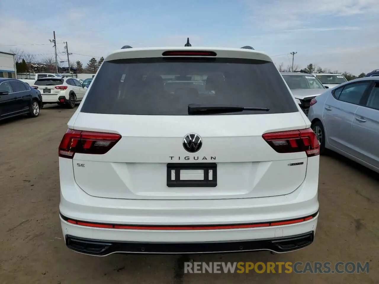 6 Photograph of a damaged car 3VV8B7AX6RM198337 VOLKSWAGEN TIGUAN 2024
