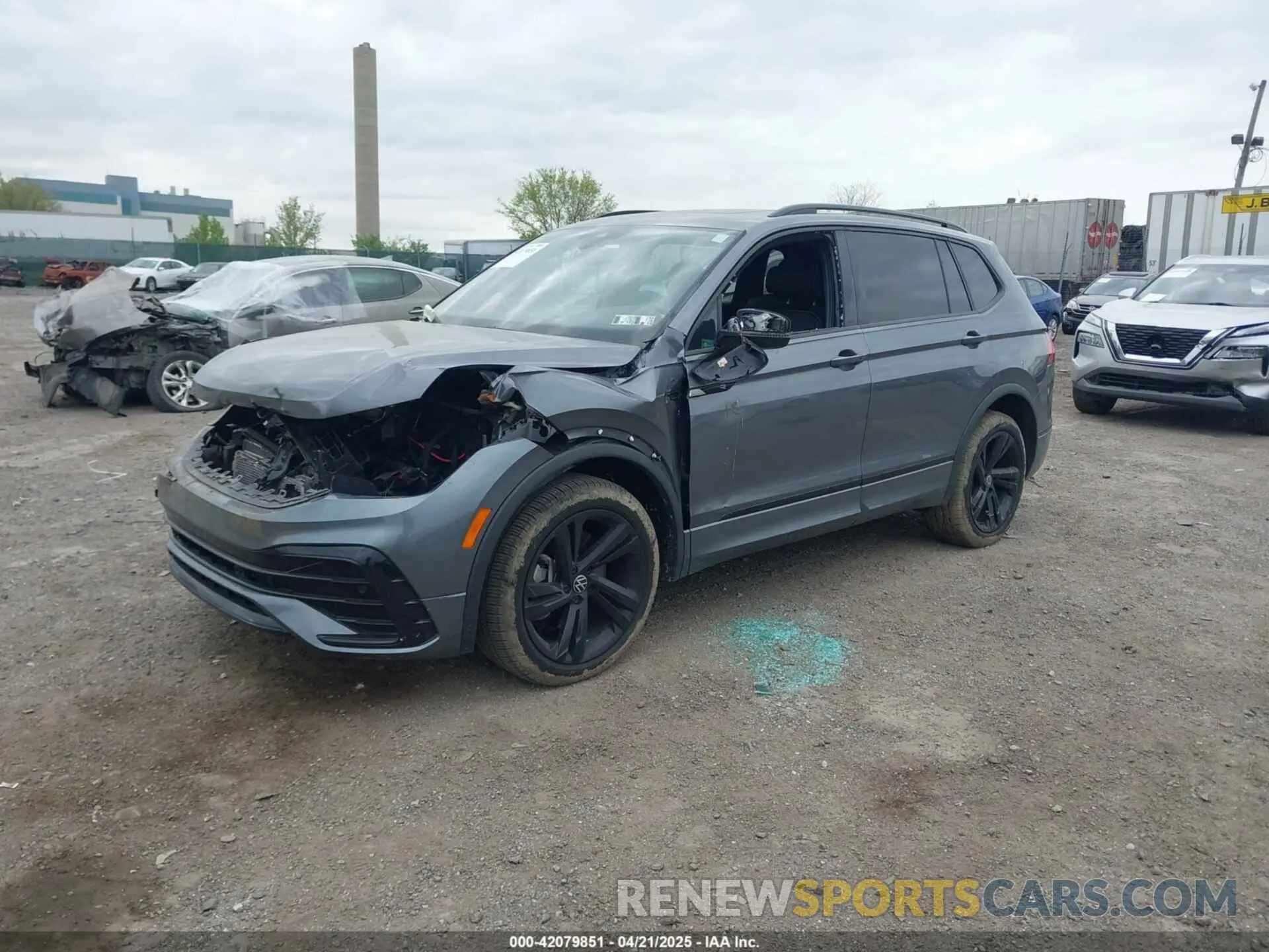 2 Photograph of a damaged car 3VV8B7AX7RM081396 VOLKSWAGEN TIGUAN 2024