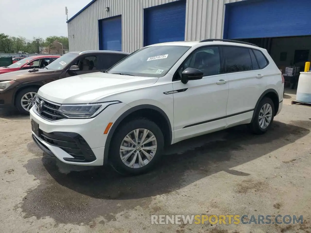 1 Photograph of a damaged car 3VV8B7AX7RM117751 VOLKSWAGEN TIGUAN 2024