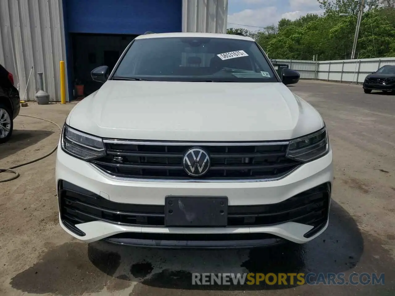 5 Photograph of a damaged car 3VV8B7AX7RM117751 VOLKSWAGEN TIGUAN 2024