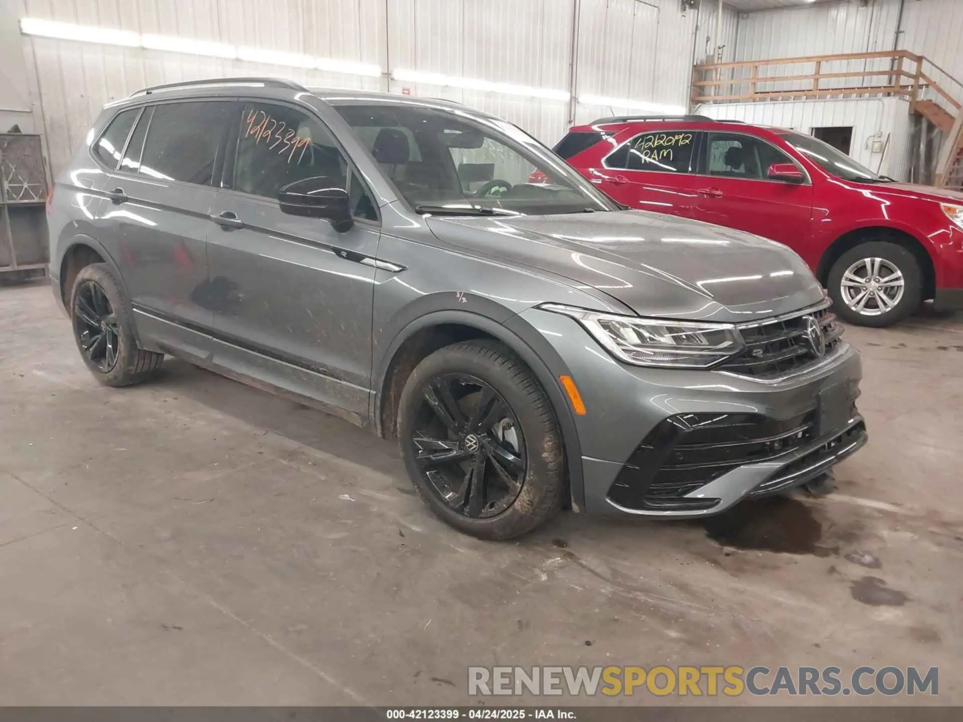 1 Photograph of a damaged car 3VV8B7AX8RM090818 VOLKSWAGEN TIGUAN 2024