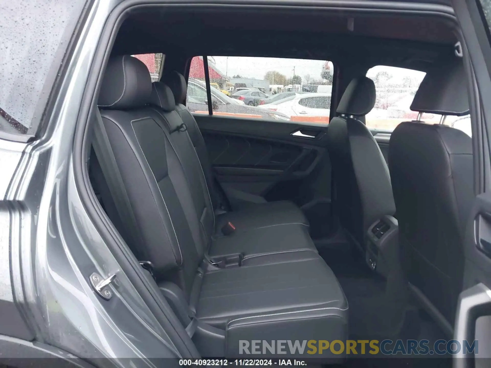 8 Photograph of a damaged car 3VV8B7AX8RM141105 VOLKSWAGEN TIGUAN 2024