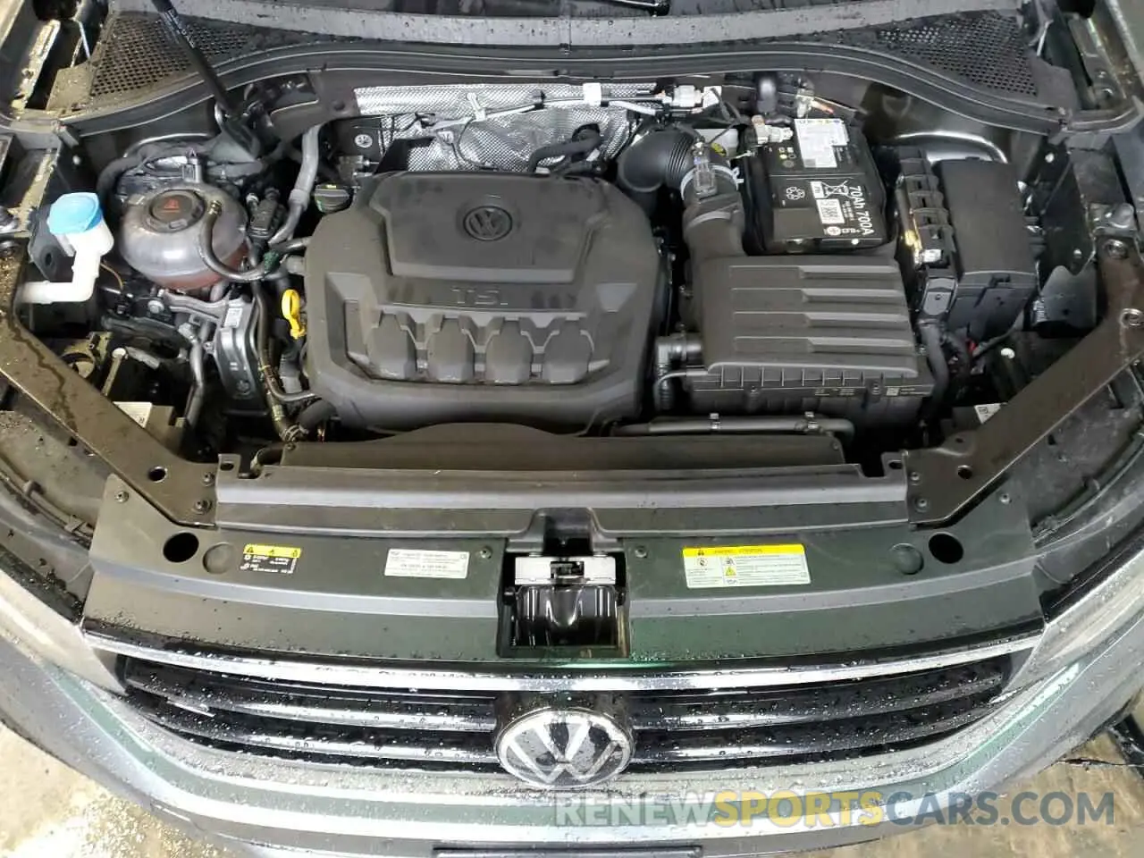 13 Photograph of a damaged car 3VV8B7AX9RM030160 VOLKSWAGEN TIGUAN 2024