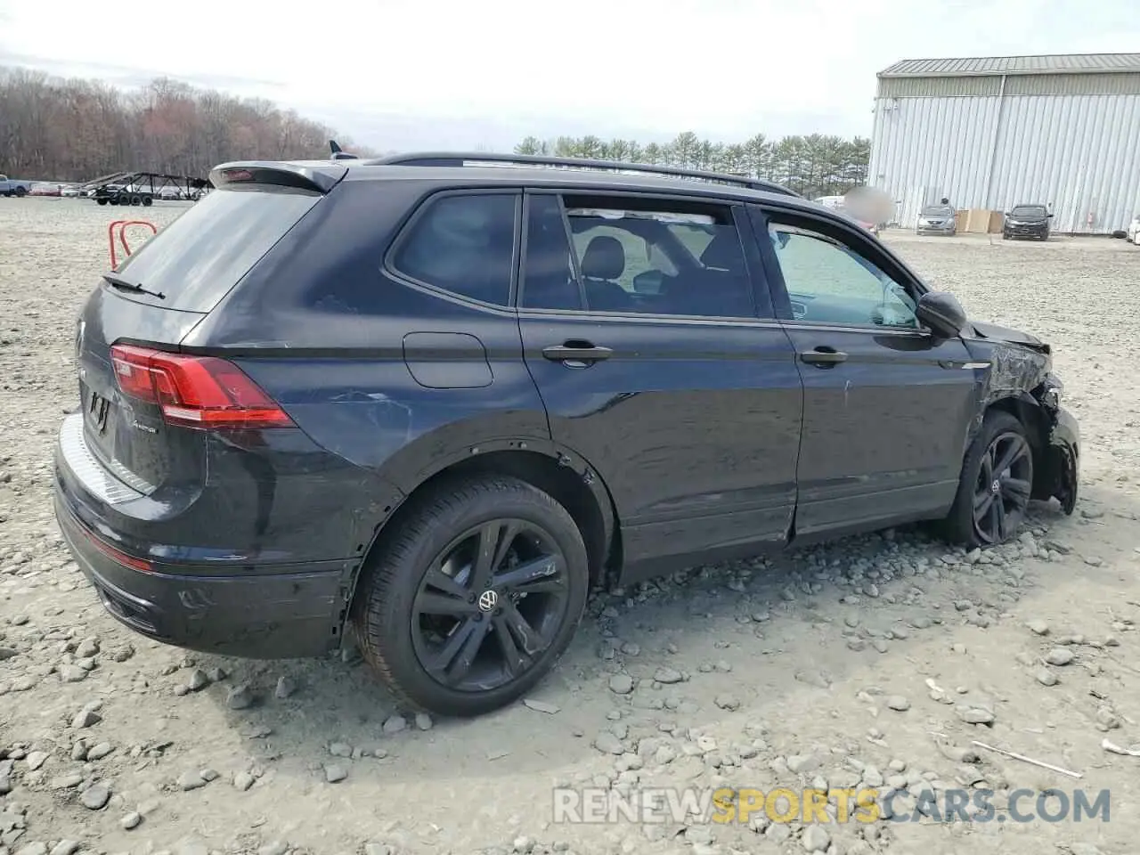 3 Photograph of a damaged car 3VV8B7AX9RM221447 VOLKSWAGEN TIGUAN 2024