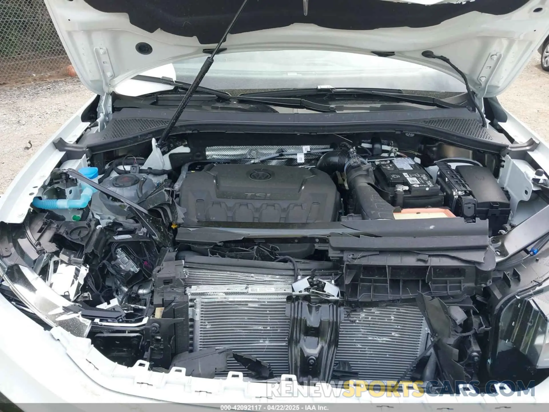 10 Photograph of a damaged car 3VV8B7AX9RM231038 VOLKSWAGEN TIGUAN 2024