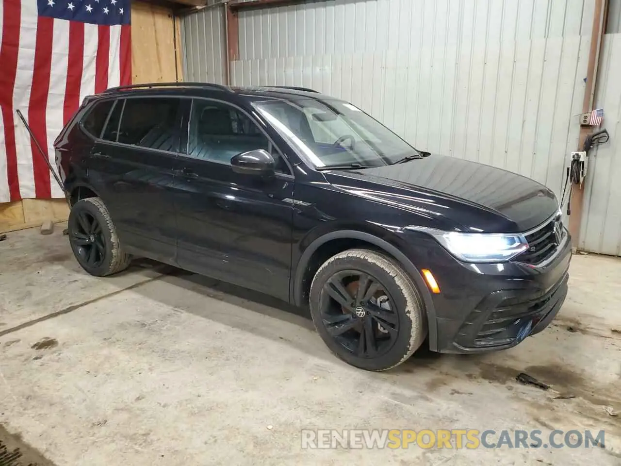 4 Photograph of a damaged car 3VV8B7AXXRM048909 VOLKSWAGEN TIGUAN 2024