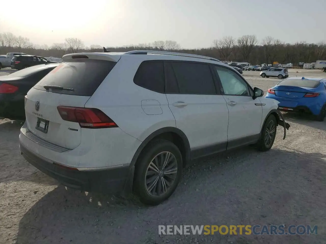 3 Photograph of a damaged car 3VVAB7AX9RM220316 VOLKSWAGEN TIGUAN 2024