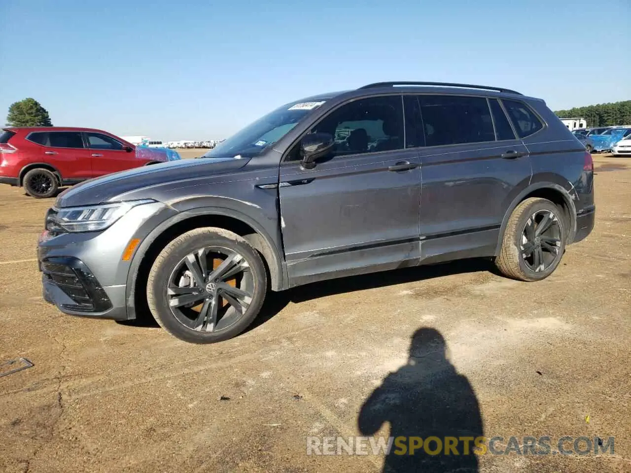 1 Photograph of a damaged car 3VVCB7AX2RM075323 VOLKSWAGEN TIGUAN 2024