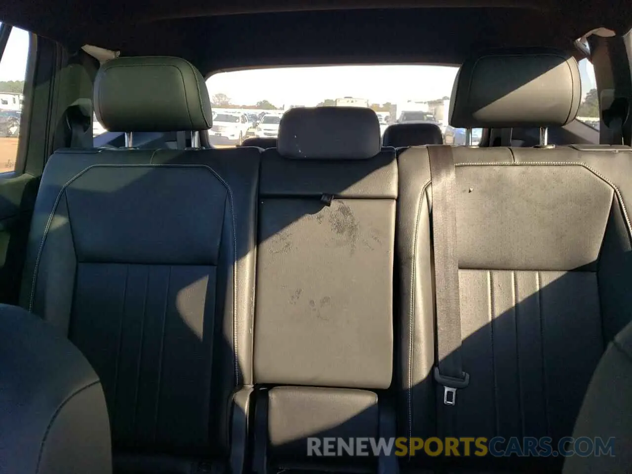 10 Photograph of a damaged car 3VVCB7AX2RM075323 VOLKSWAGEN TIGUAN 2024