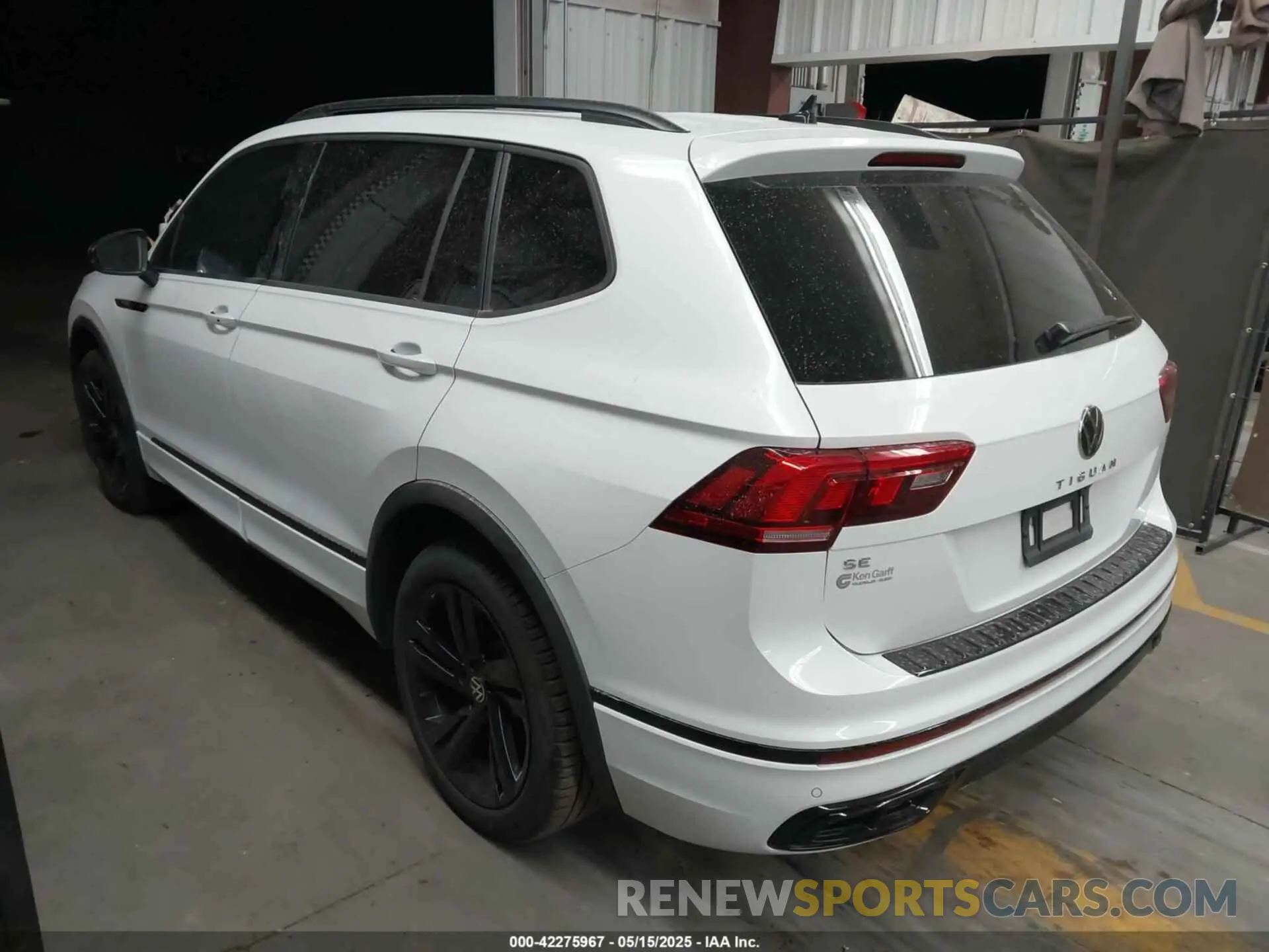 3 Photograph of a damaged car 3VVCB7AX2RM231148 VOLKSWAGEN TIGUAN 2024