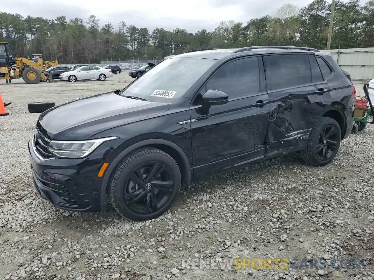 1 Photograph of a damaged car 3VVCB7AX3RM010352 VOLKSWAGEN TIGUAN 2024