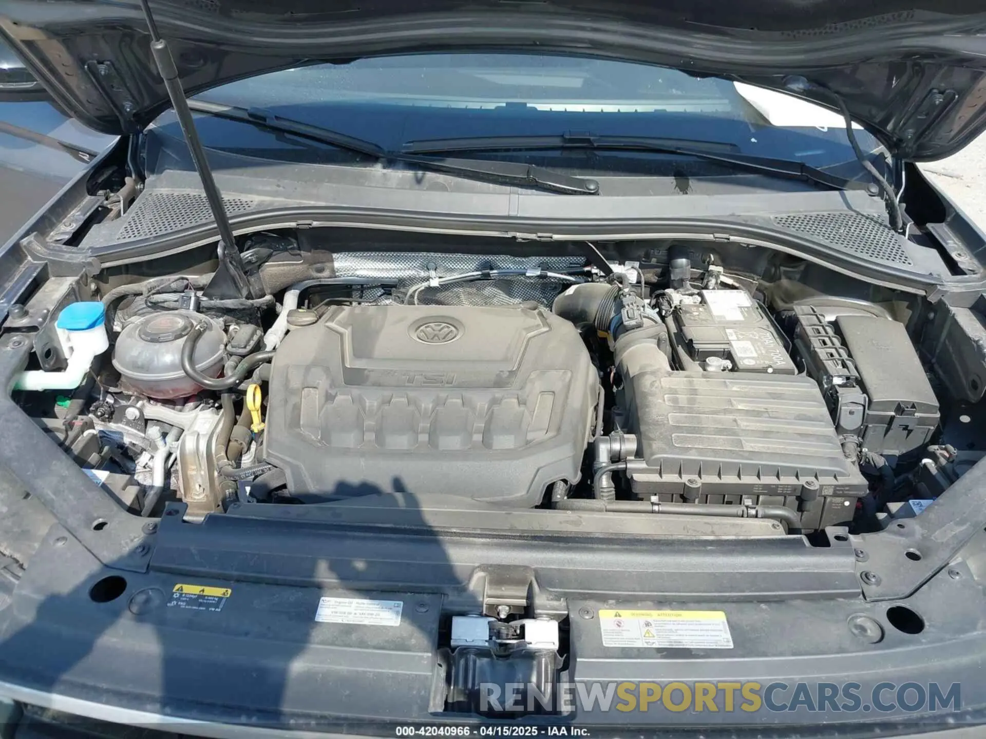 10 Photograph of a damaged car 3VVCB7AX3RM072205 VOLKSWAGEN TIGUAN 2024