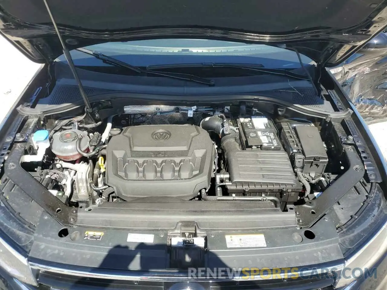 14 Photograph of a damaged car 3VVCB7AX3RM099128 VOLKSWAGEN TIGUAN 2024