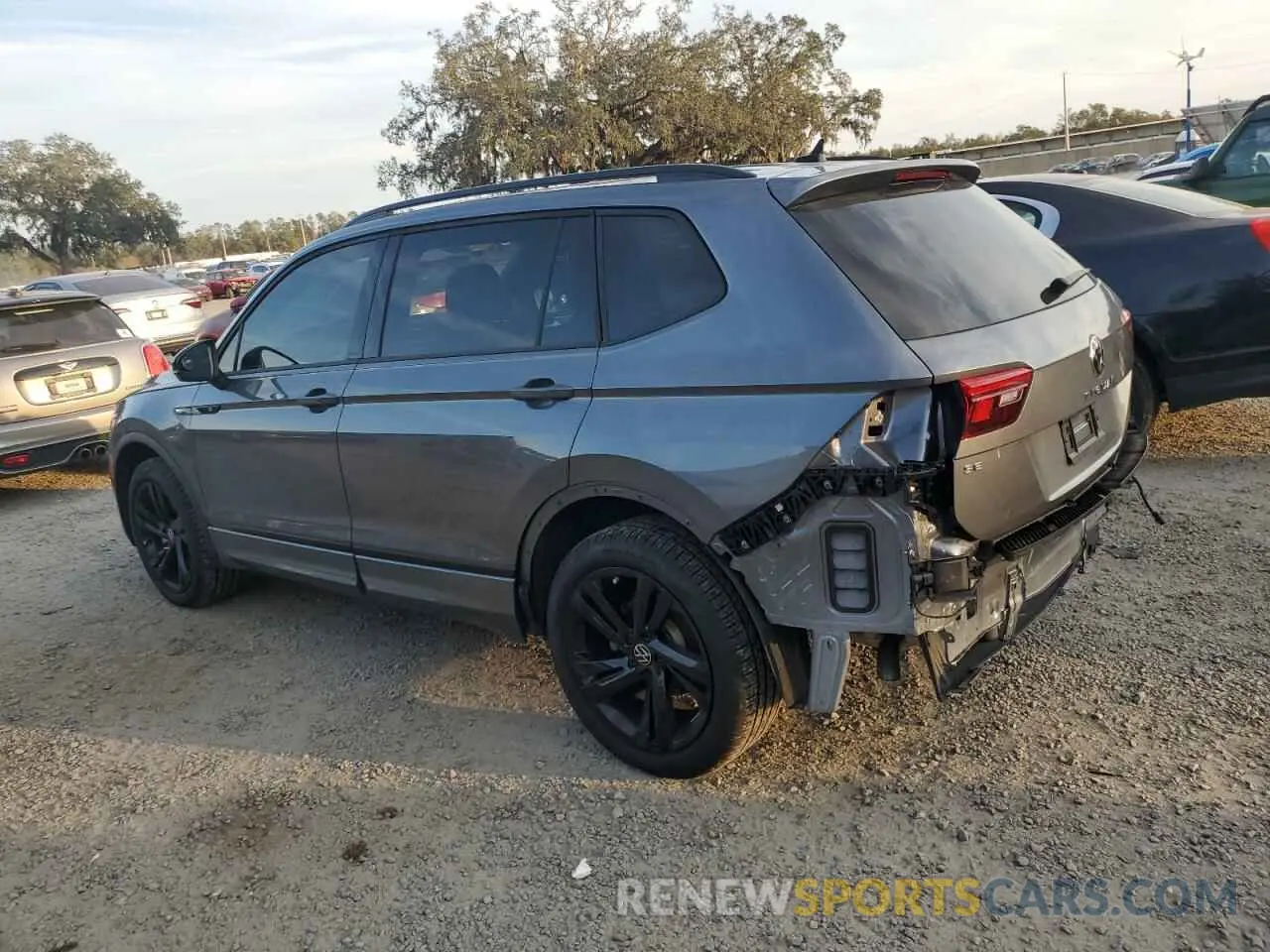 2 Photograph of a damaged car 3VVCB7AX4RM103753 VOLKSWAGEN TIGUAN 2024