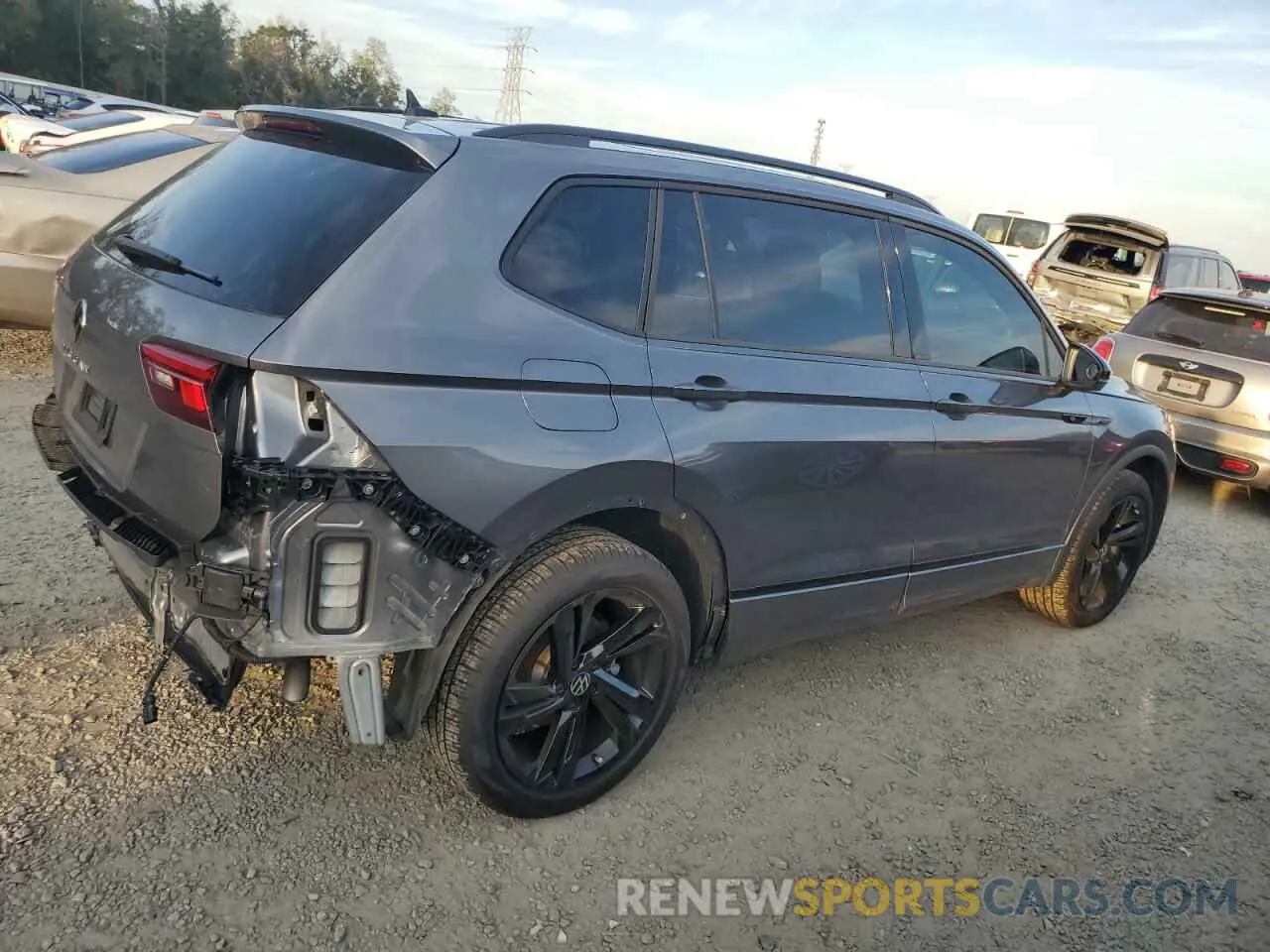 3 Photograph of a damaged car 3VVCB7AX4RM103753 VOLKSWAGEN TIGUAN 2024