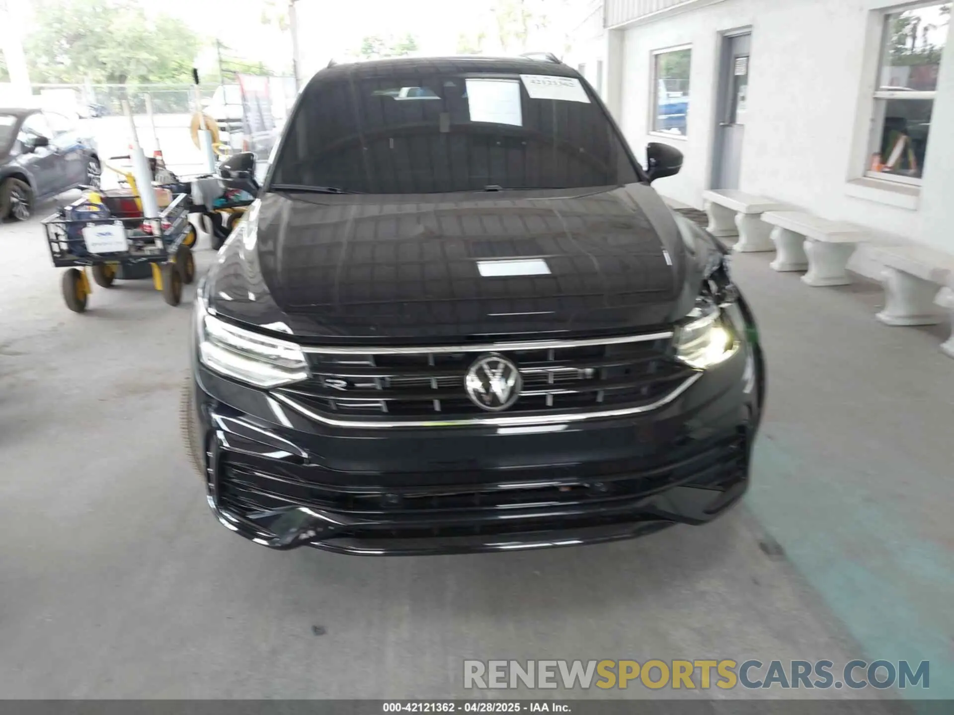 13 Photograph of a damaged car 3VVCB7AX4RM106944 VOLKSWAGEN TIGUAN 2024