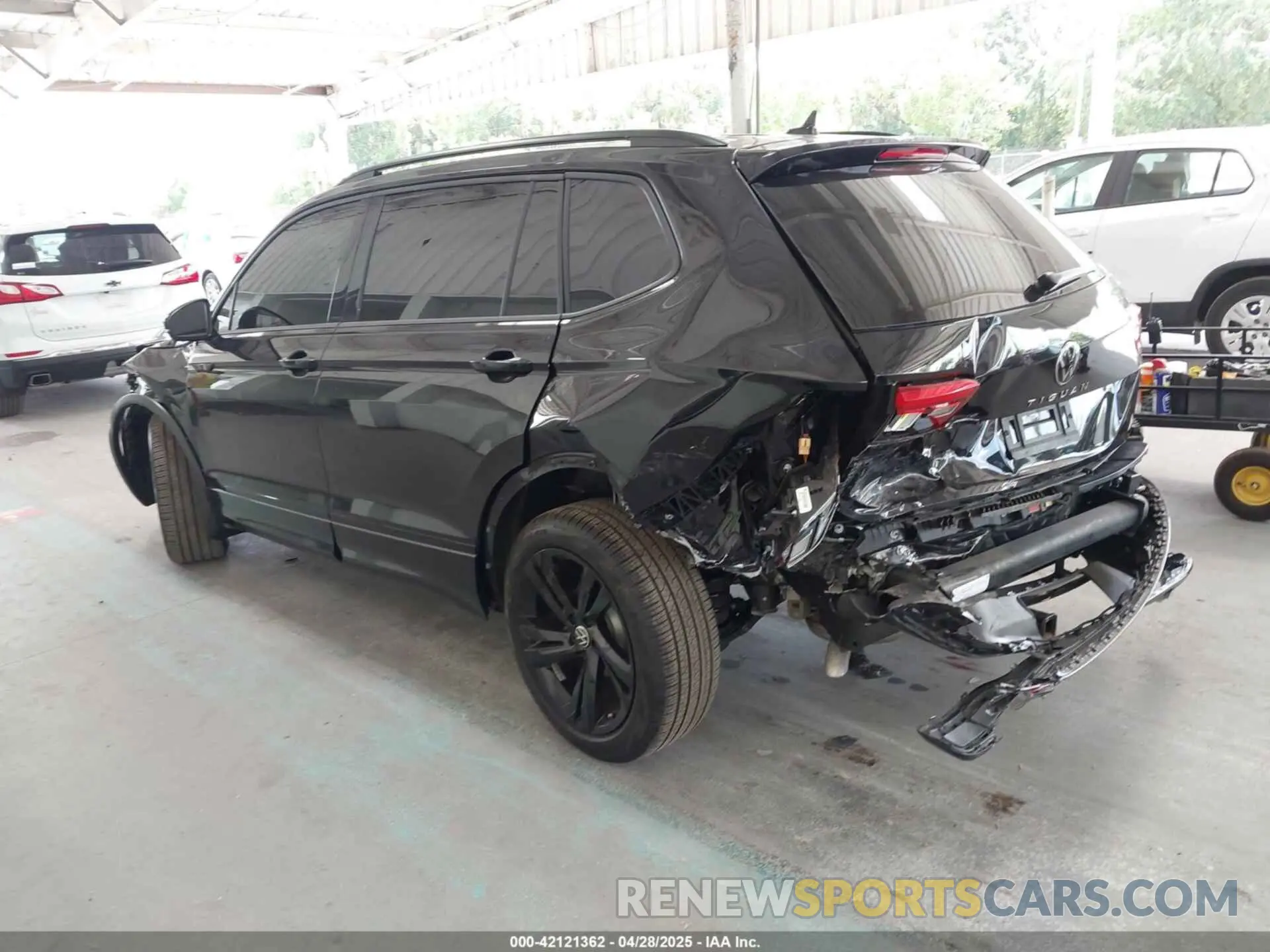15 Photograph of a damaged car 3VVCB7AX4RM106944 VOLKSWAGEN TIGUAN 2024