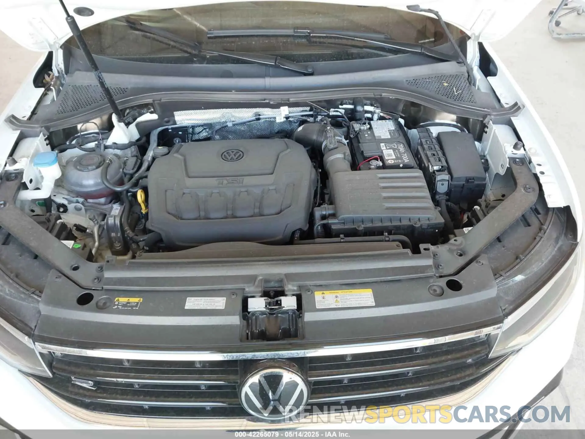 10 Photograph of a damaged car 3VVCB7AX4RM108239 VOLKSWAGEN TIGUAN 2024