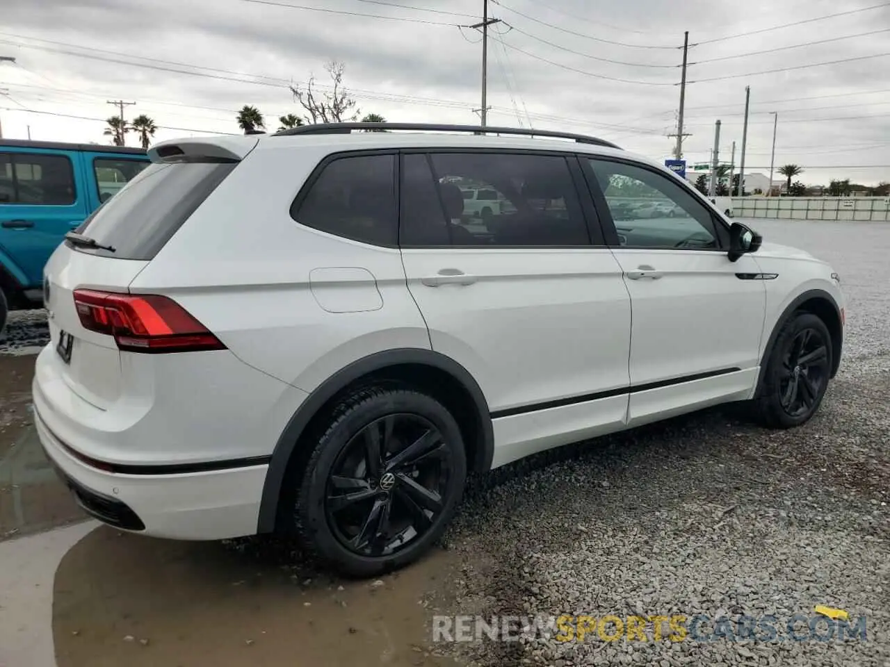 3 Photograph of a damaged car 3VVCB7AX5RM053056 VOLKSWAGEN TIGUAN 2024