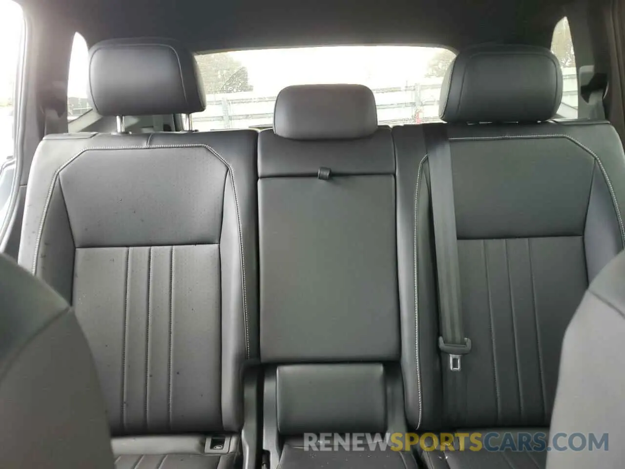 10 Photograph of a damaged car 3VVCB7AX8RM068814 VOLKSWAGEN TIGUAN 2024