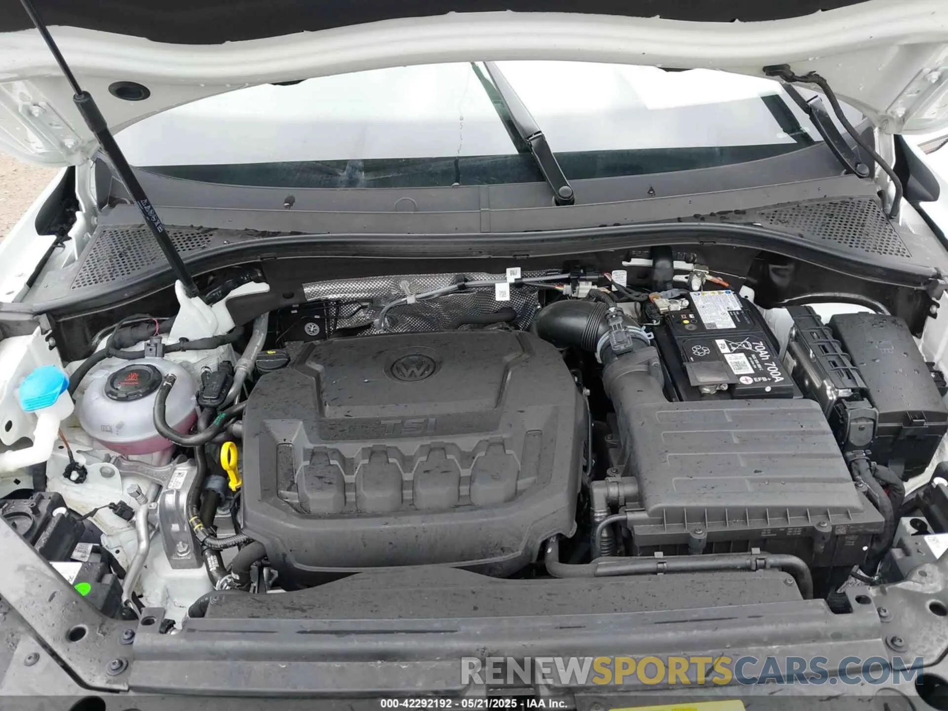10 Photograph of a damaged car 3VVFB7AX0RM183016 VOLKSWAGEN TIGUAN 2024