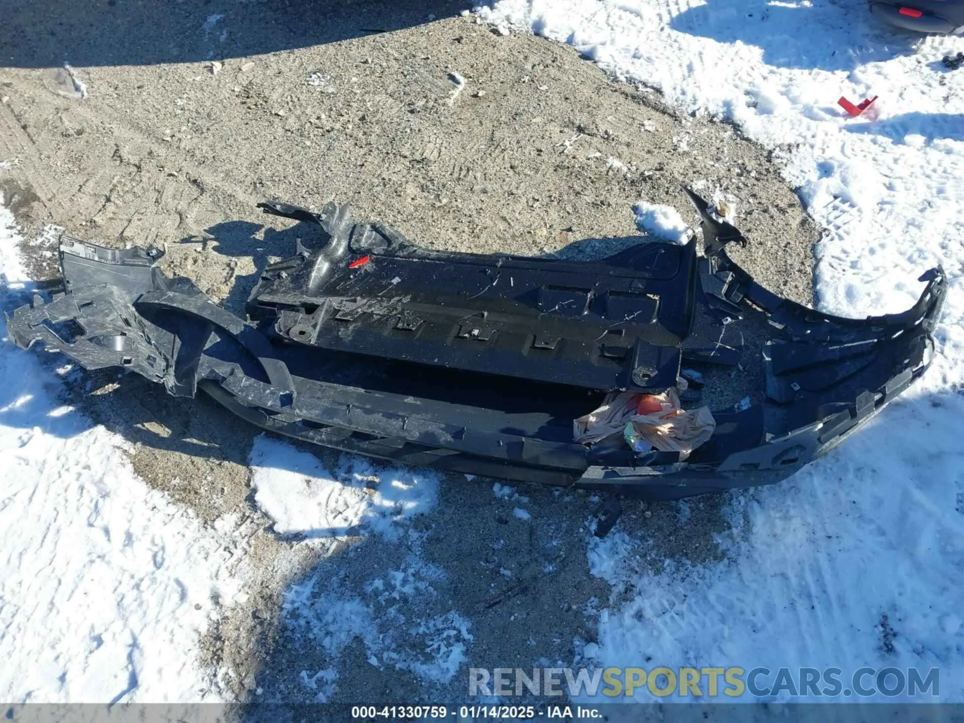 12 Photograph of a damaged car 3VVFB7AX0RM185378 VOLKSWAGEN TIGUAN 2024