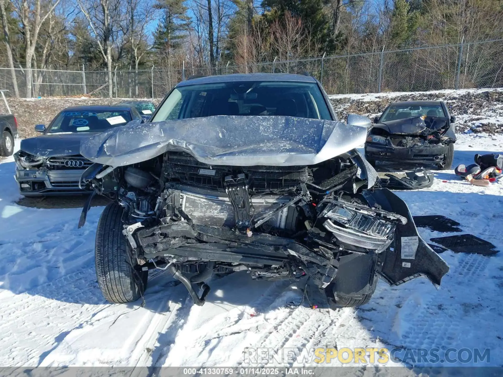 13 Photograph of a damaged car 3VVFB7AX0RM185378 VOLKSWAGEN TIGUAN 2024