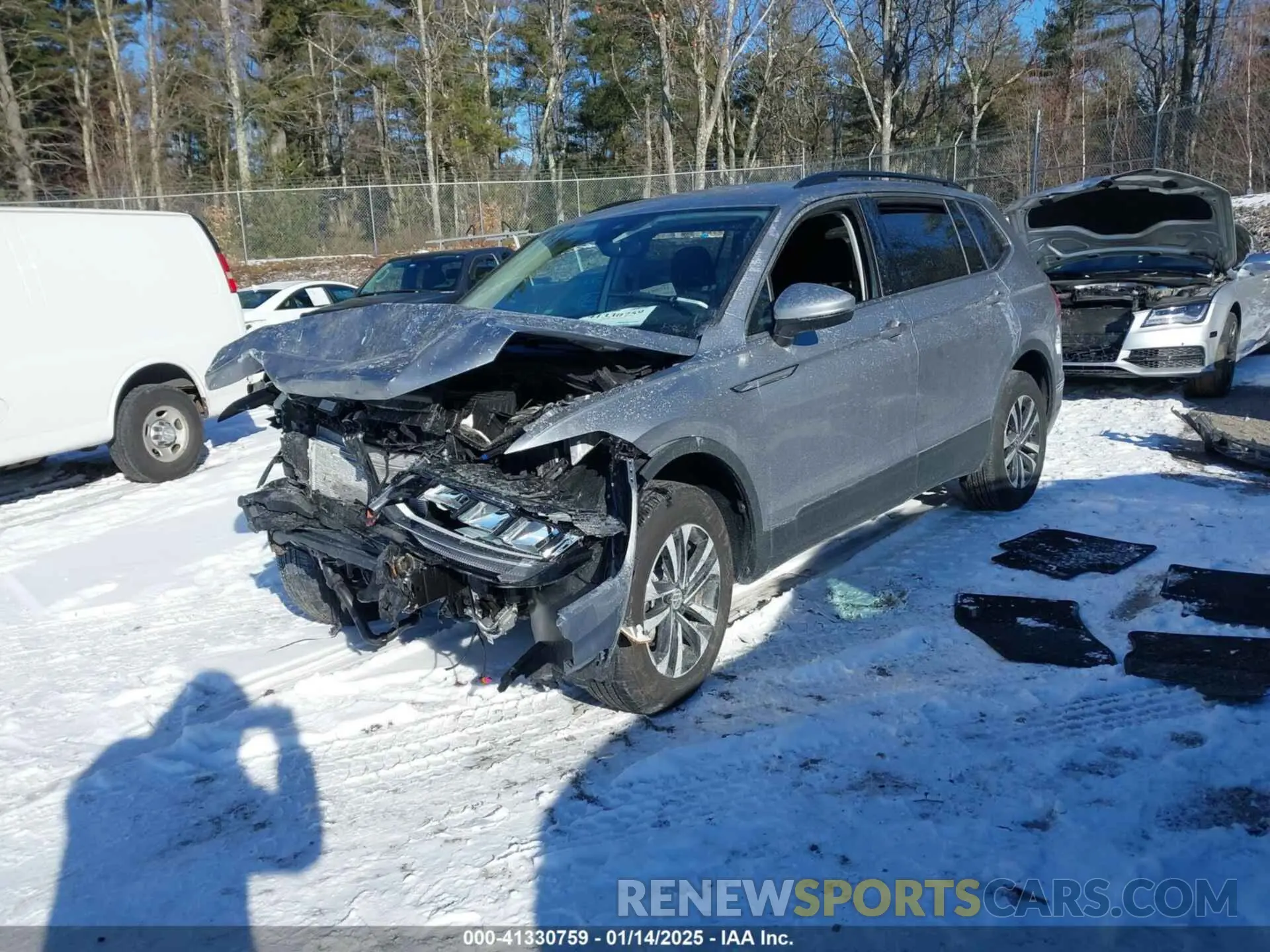 2 Photograph of a damaged car 3VVFB7AX0RM185378 VOLKSWAGEN TIGUAN 2024