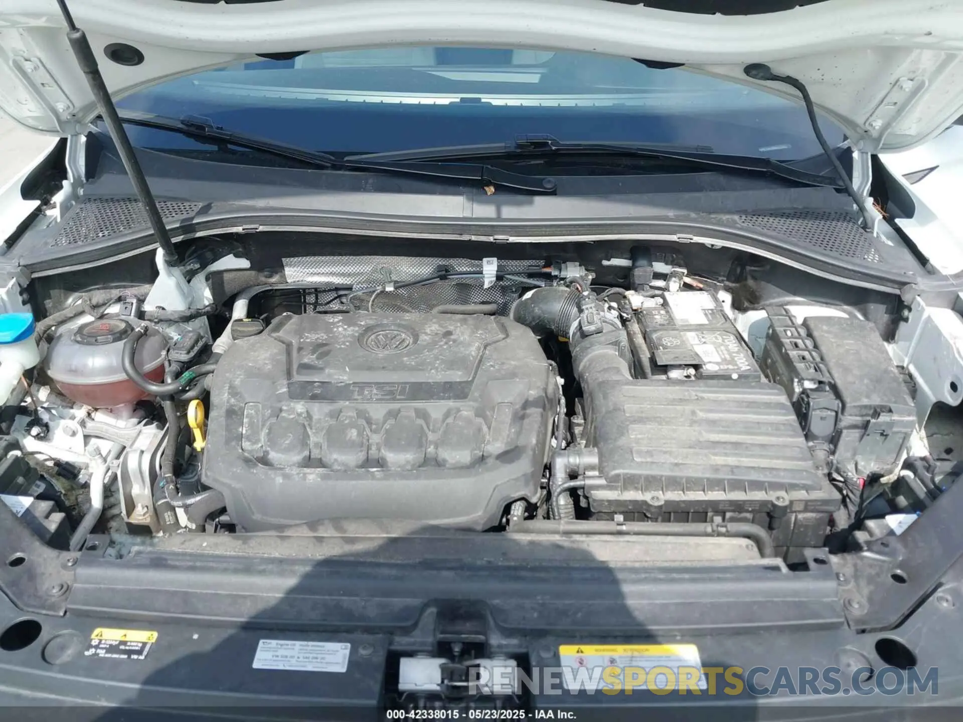 10 Photograph of a damaged car 3VVFB7AX2RM023493 VOLKSWAGEN TIGUAN 2024