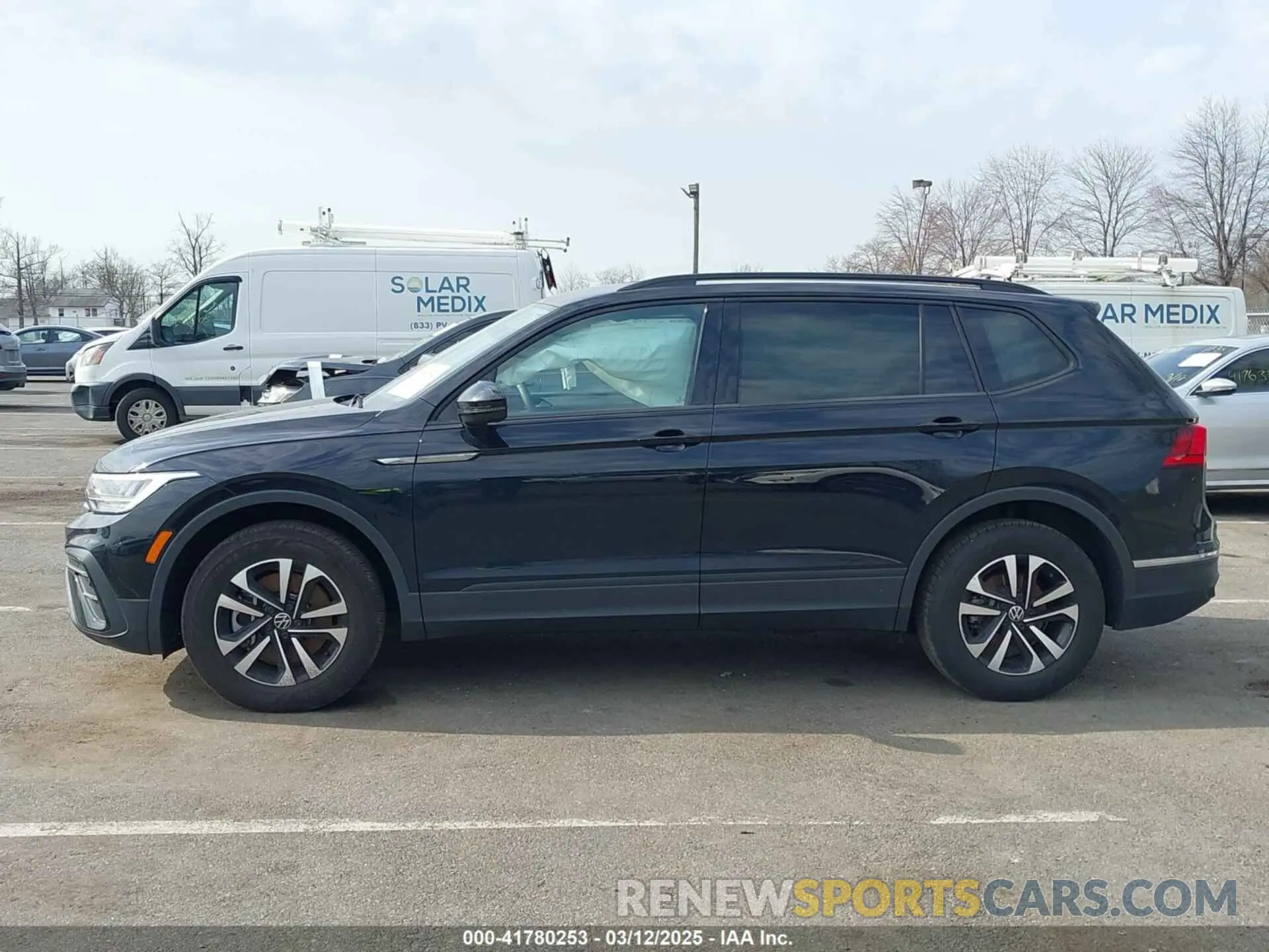 14 Photograph of a damaged car 3VVFB7AX2RM116756 VOLKSWAGEN TIGUAN 2024