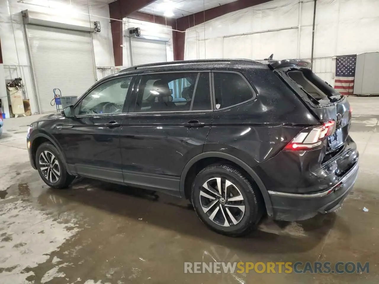 2 Photograph of a damaged car 3VVFB7AX3RM047267 VOLKSWAGEN TIGUAN 2024