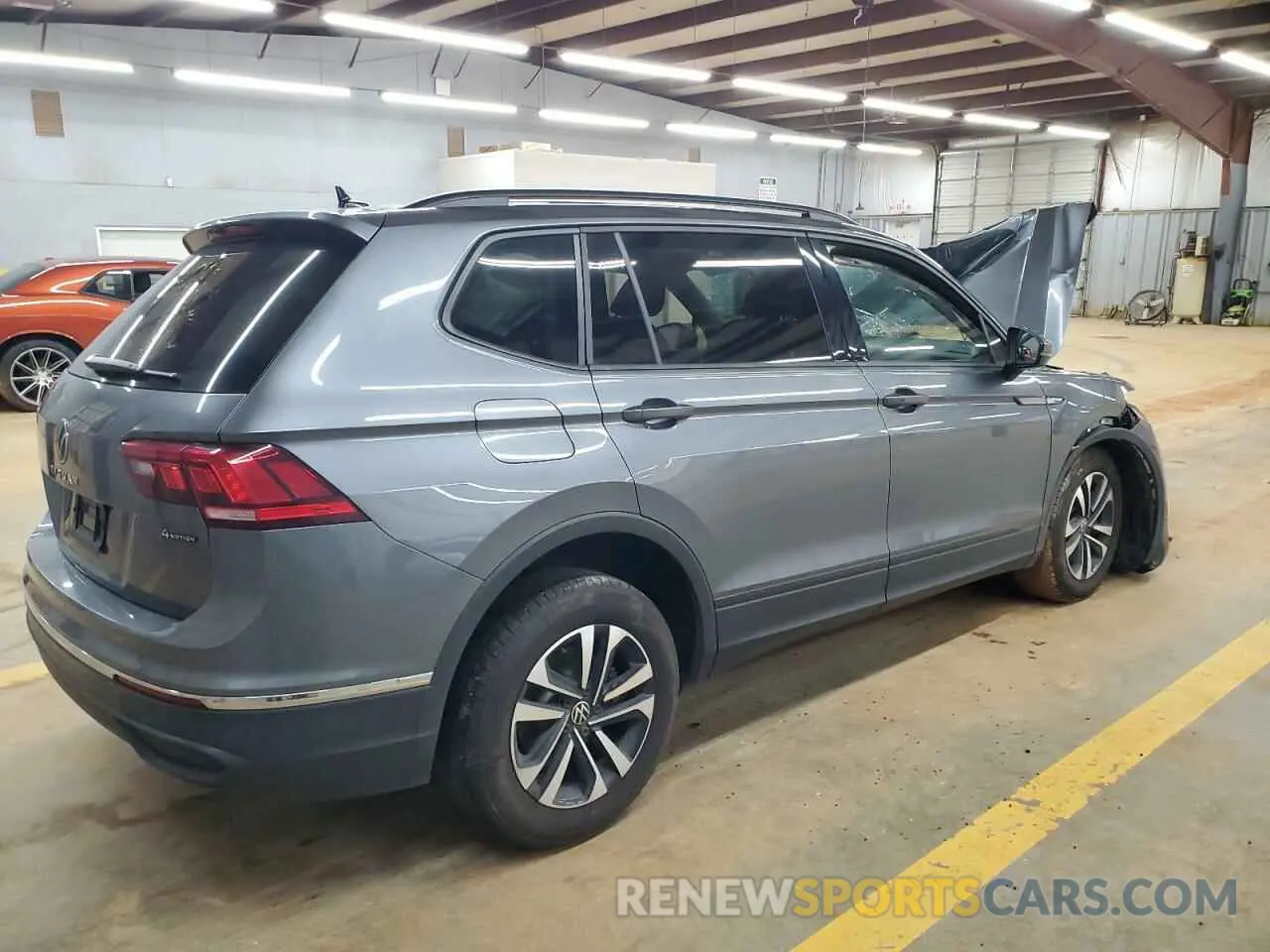 3 Photograph of a damaged car 3VVFB7AX5RM041650 VOLKSWAGEN TIGUAN 2024