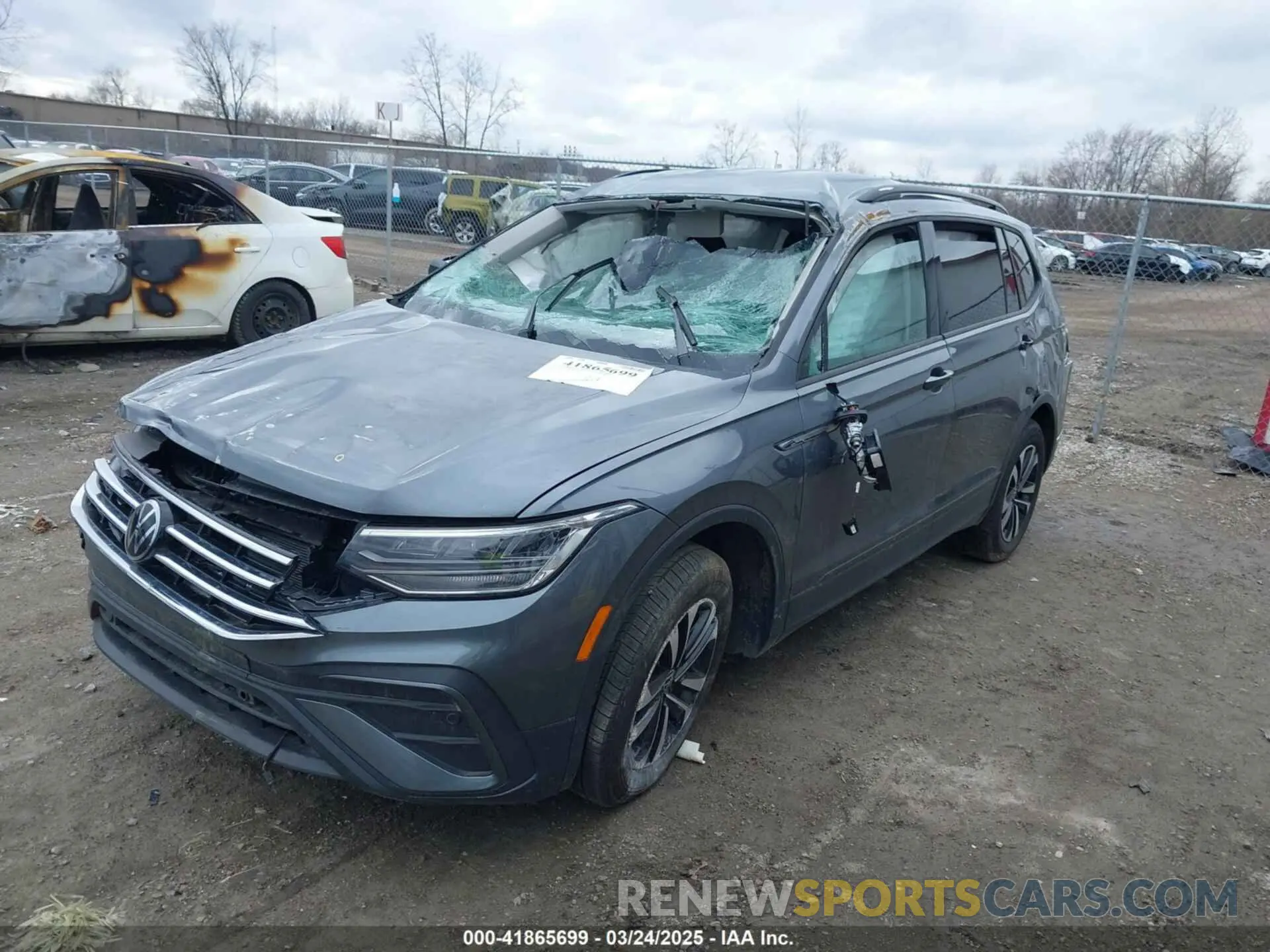 2 Photograph of a damaged car 3VVFB7AX5RM188177 VOLKSWAGEN TIGUAN 2024