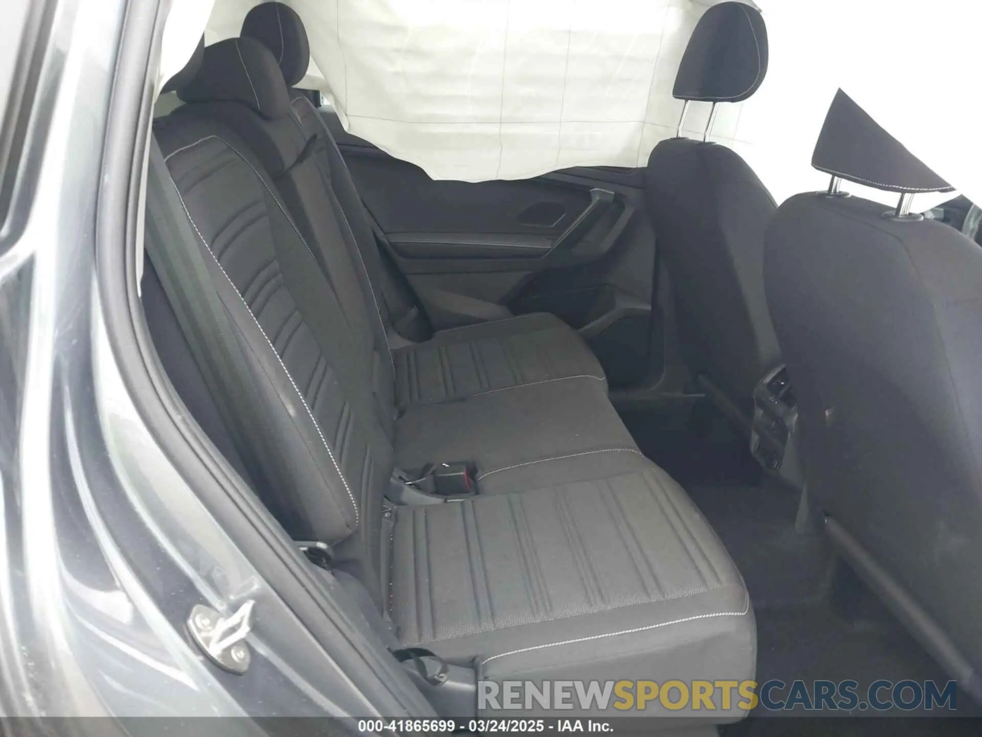 8 Photograph of a damaged car 3VVFB7AX5RM188177 VOLKSWAGEN TIGUAN 2024