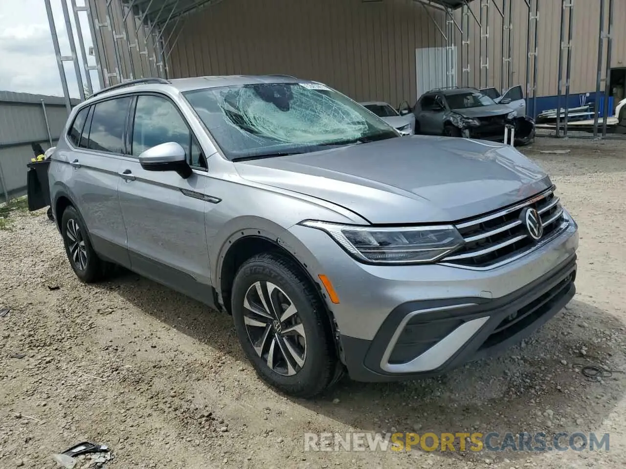 4 Photograph of a damaged car 3VVFB7AX6RM041804 VOLKSWAGEN TIGUAN 2024