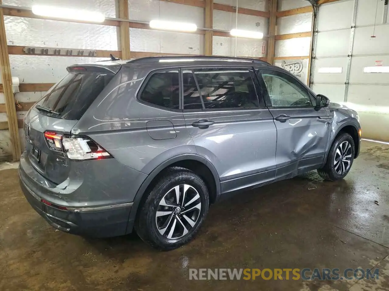 3 Photograph of a damaged car 3VVFB7AX7RM184681 VOLKSWAGEN TIGUAN 2024