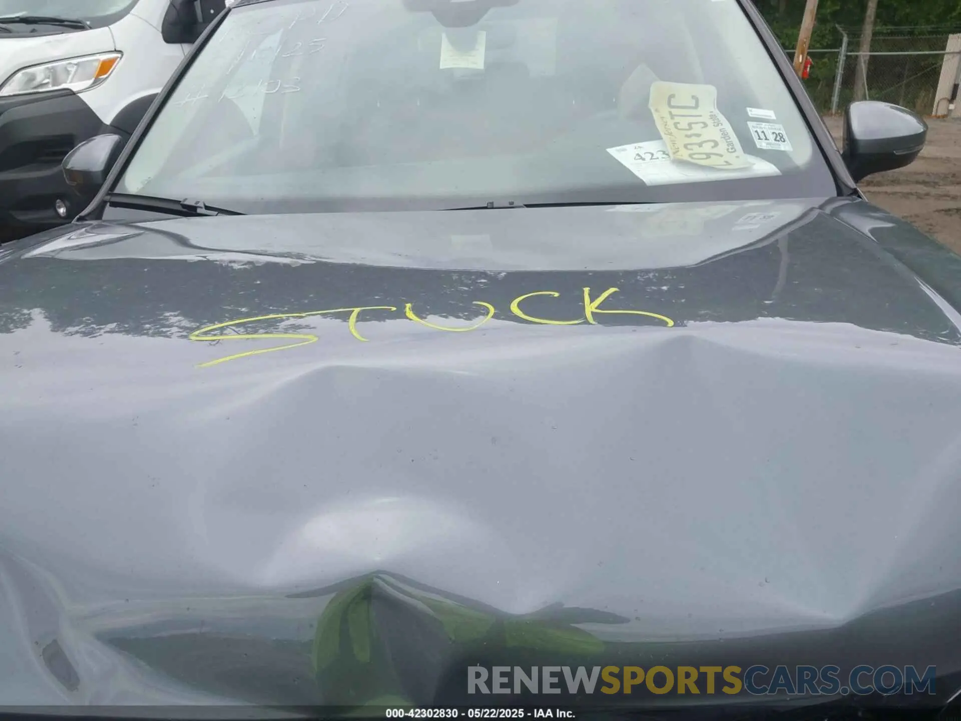 10 Photograph of a damaged car 3VVFB7AX9RM041943 VOLKSWAGEN TIGUAN 2024