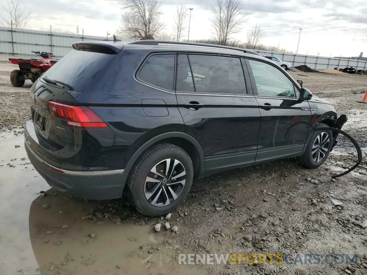 3 Photograph of a damaged car 3VVFB7AX9RM114972 VOLKSWAGEN TIGUAN 2024