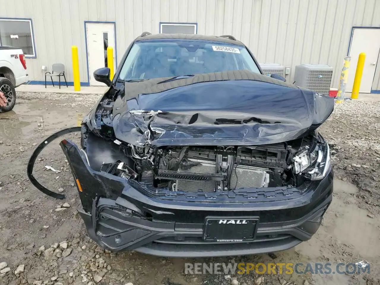 5 Photograph of a damaged car 3VVFB7AX9RM114972 VOLKSWAGEN TIGUAN 2024