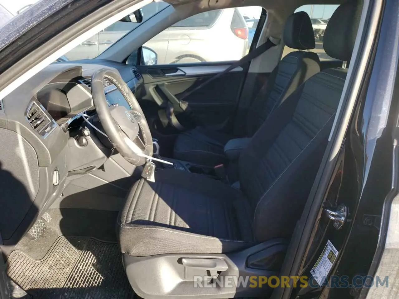 7 Photograph of a damaged car 3VVFB7AX9RM139970 VOLKSWAGEN TIGUAN 2024
