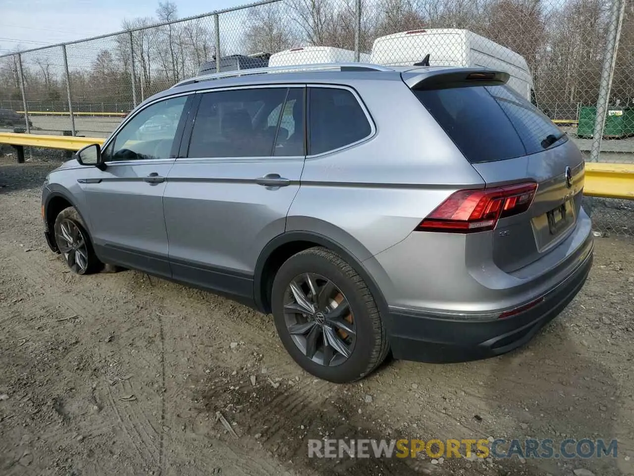2 Photograph of a damaged car 3VVMB7AX4RM011899 VOLKSWAGEN TIGUAN 2024