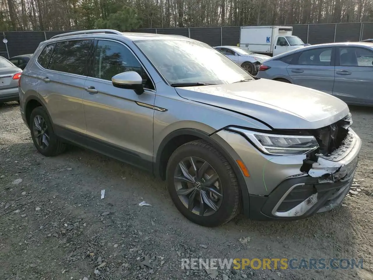 4 Photograph of a damaged car 3VVMB7AX4RM011899 VOLKSWAGEN TIGUAN 2024