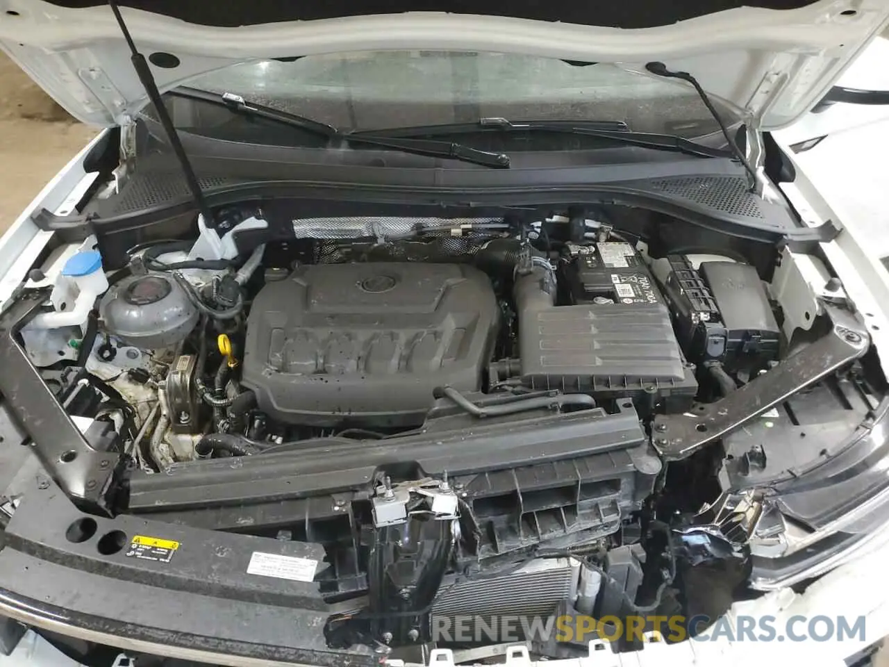 12 Photograph of a damaged car 3VVMB7AX4RM109850 VOLKSWAGEN TIGUAN 2024