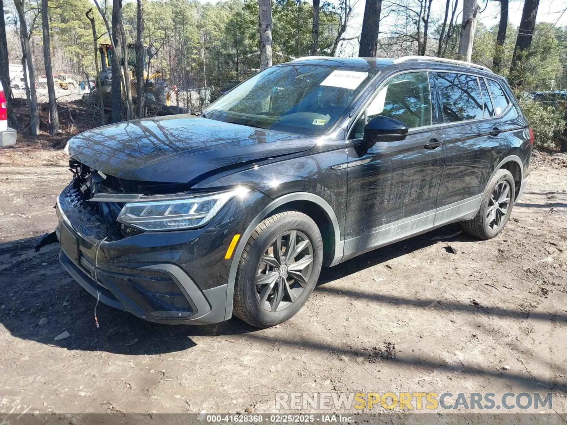 2 Photograph of a damaged car 3VVMB7AX4RM179462 VOLKSWAGEN TIGUAN 2024