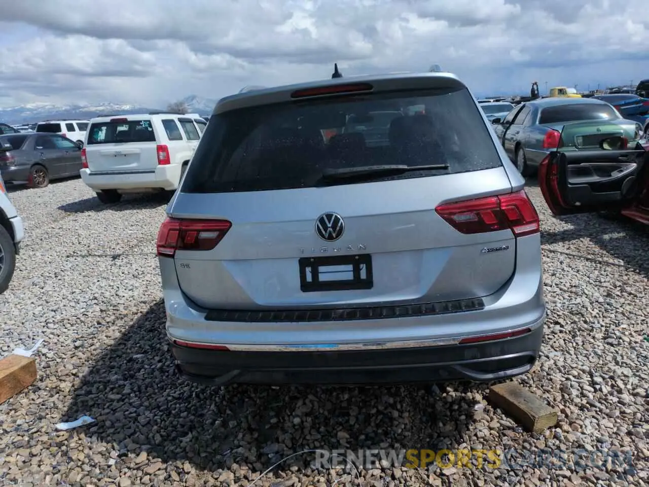 6 Photograph of a damaged car 3VVMB7AX5RM178787 VOLKSWAGEN TIGUAN 2024