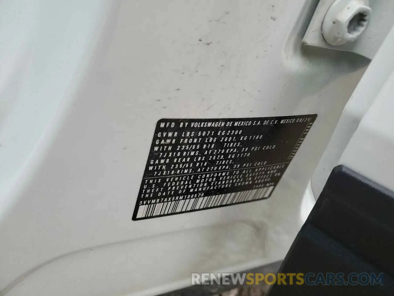 16 Photograph of a damaged car 3VVMB7AX5RM186579 VOLKSWAGEN TIGUAN 2024