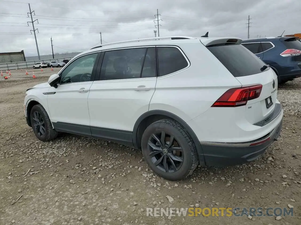2 Photograph of a damaged car 3VVMB7AX5RM186579 VOLKSWAGEN TIGUAN 2024